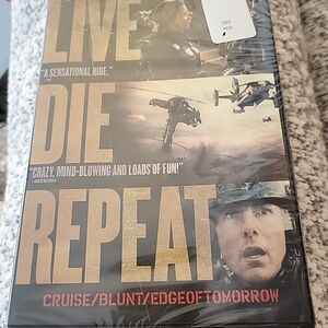 LIVE DIE REPEAT EDGE OF TOMORROW New Sealed DVD Tom Cruise Emily Blunt